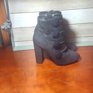 Black booties from Isabella size 6.5